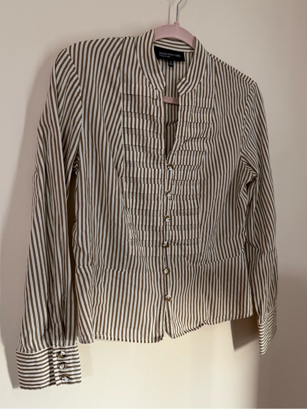 Jones New York Brown & Cream Striped Shirt Size Medium Academia Preppy Corporate